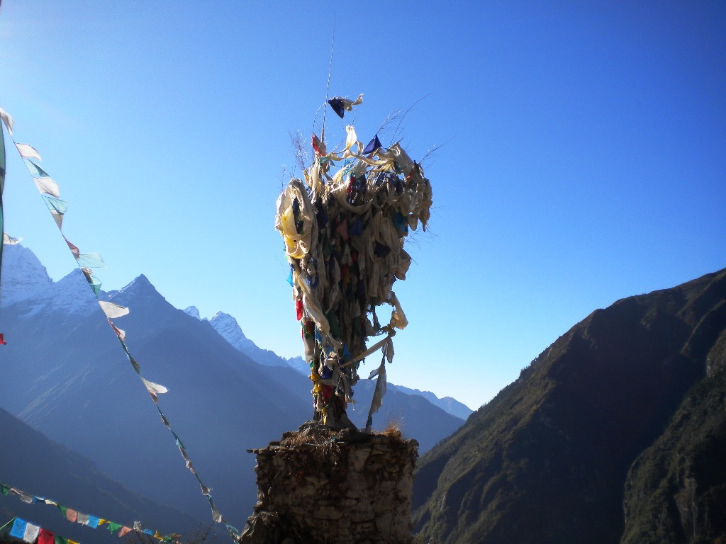 Khunde 3.840m